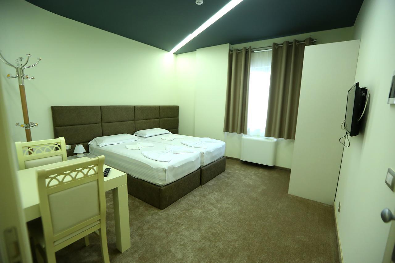 Hotel Vllaznia Shkodër 외부 사진