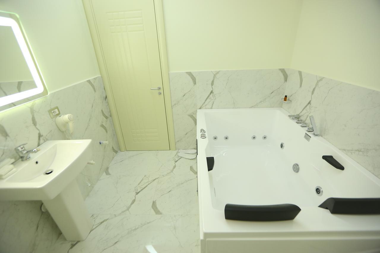 Hotel Vllaznia Shkodër 외부 사진