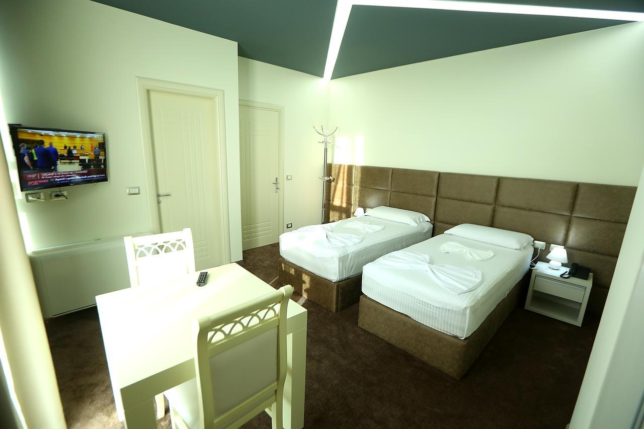 Hotel Vllaznia Shkodër 외부 사진