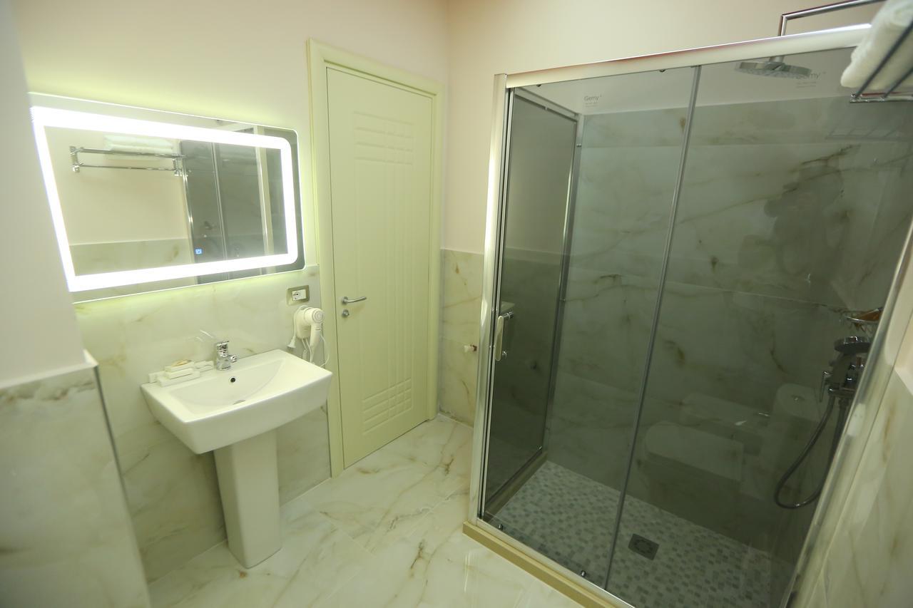 Hotel Vllaznia Shkodër 외부 사진