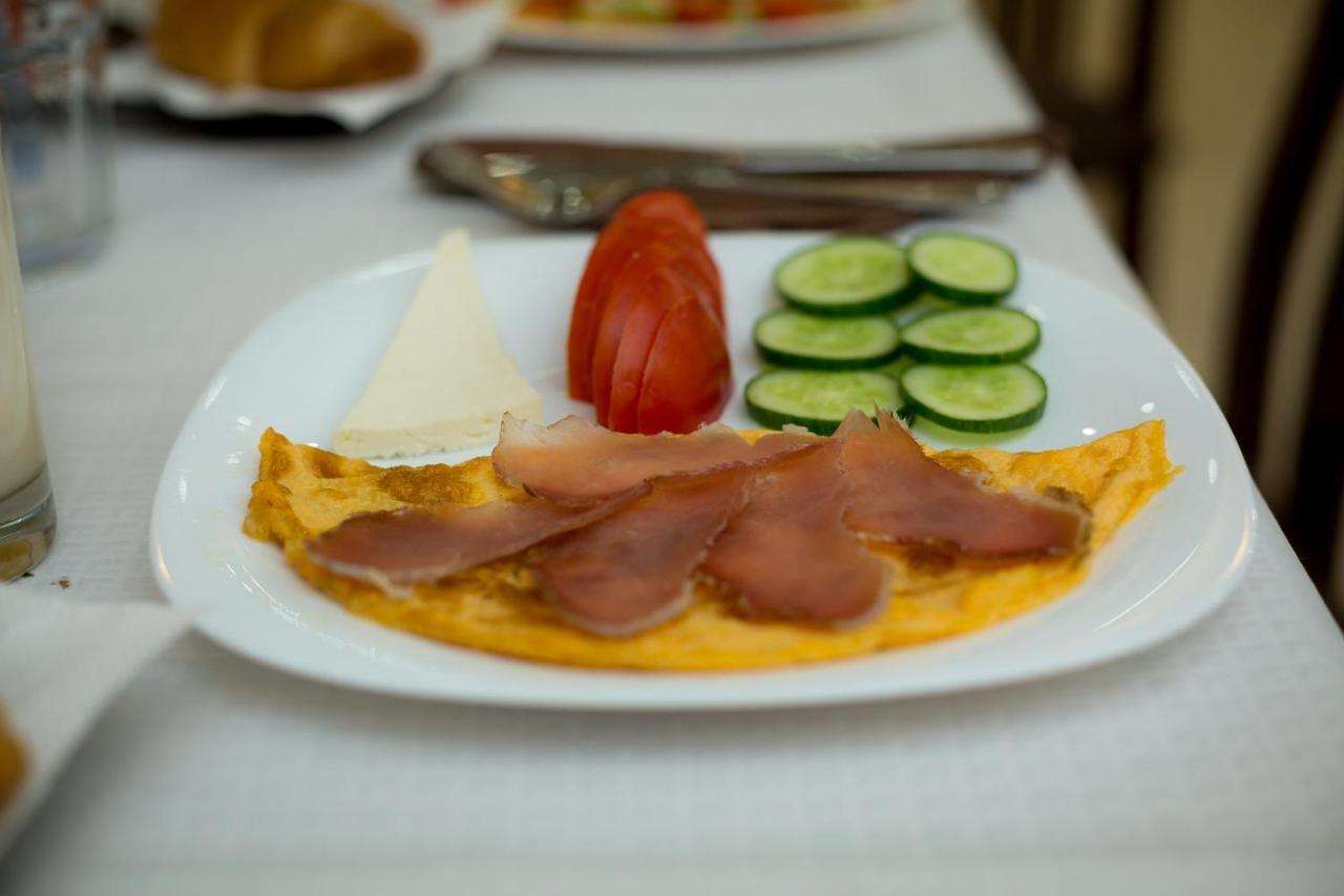 Hotel Vllaznia Shkodër 외부 사진